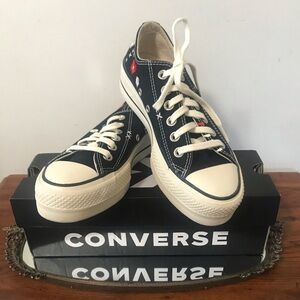 ✔️NWOT Converse Embroidered Sneakers 🌷